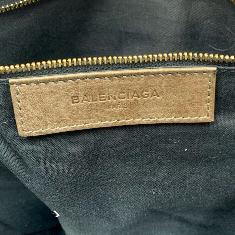 Auth Balenciaga Smooth Brown Leather Navy Patent Top Handle Moon Bag Preloved - Picture 13 of 14